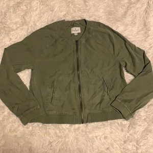 🦅 American Eagle Green Bomber Jacket
